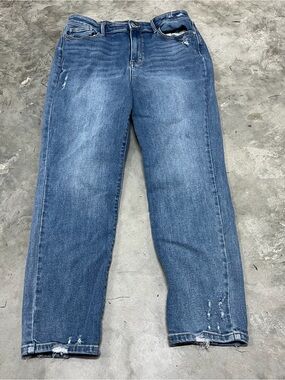 Judy Blue Jeans JB82590MD women's Size 13/31 Slim Fit Stretch Distressed Denim